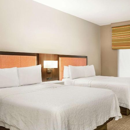 Hampton Inn Атенс Екстер'єр фото