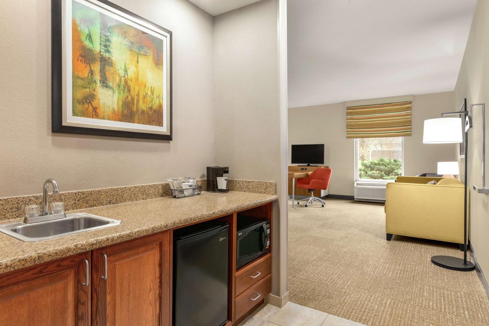 Hampton Inn Атенс Екстер'єр фото