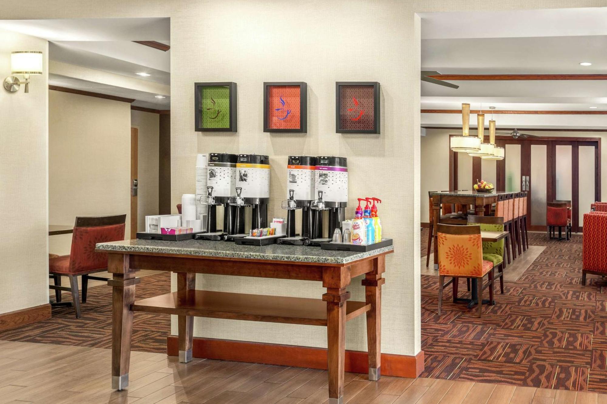 Hampton Inn Атенс Екстер'єр фото