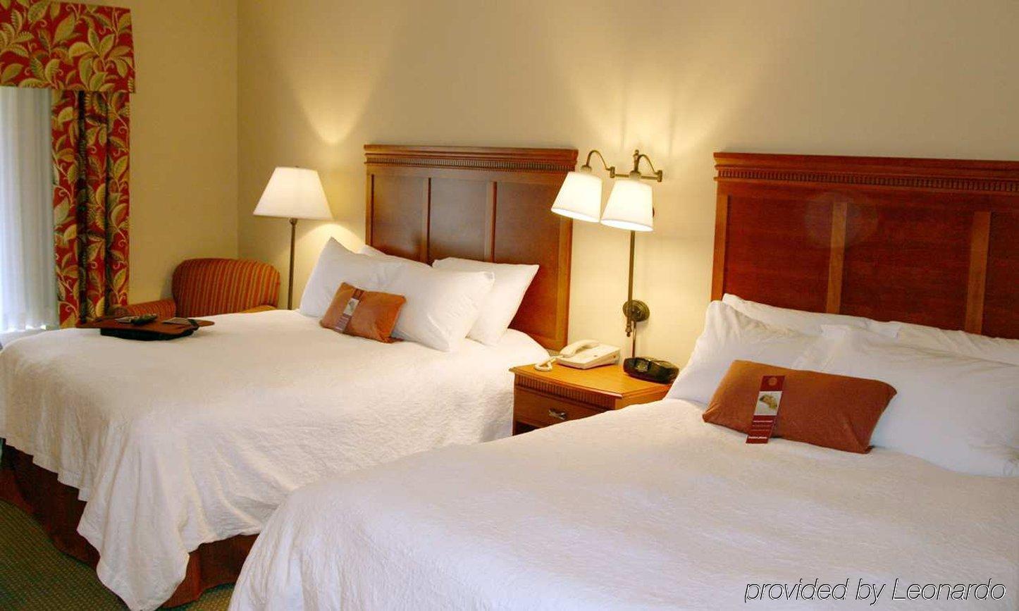 Hampton Inn Атенс Номер фото